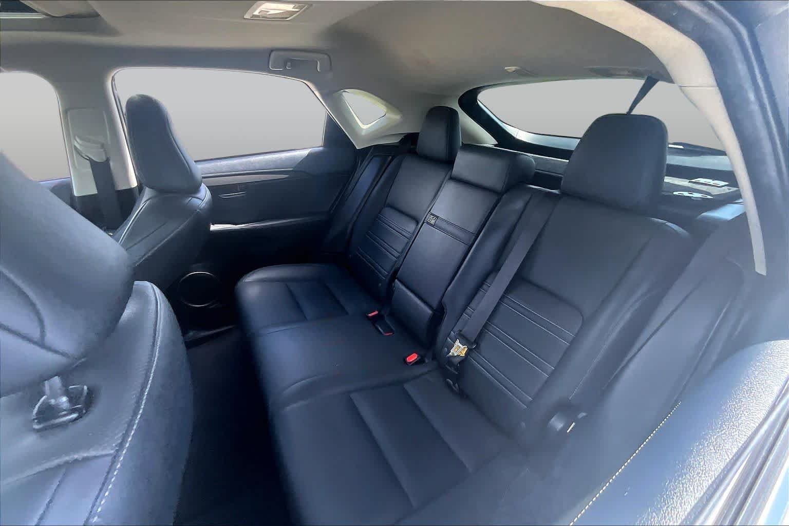 Used 2018 Silver Lining Metallic Lexus  image 19
