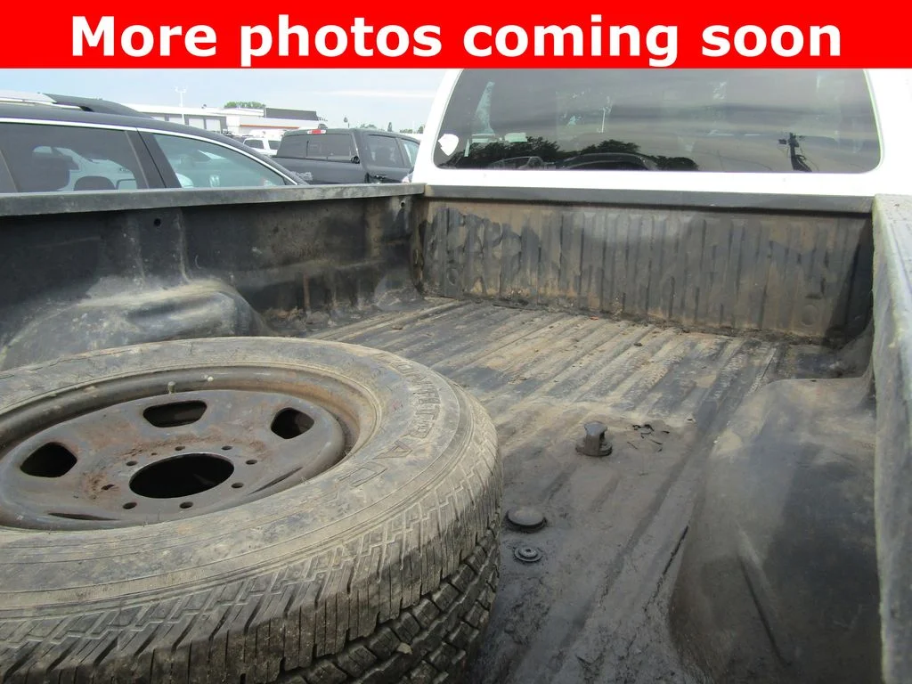 Used 2015 Oxford White Ford XLT image 12