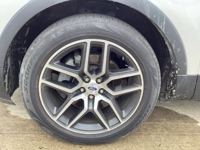 Used 2019 White Platinum Clearcoat Metallic Ford Sport image 6
