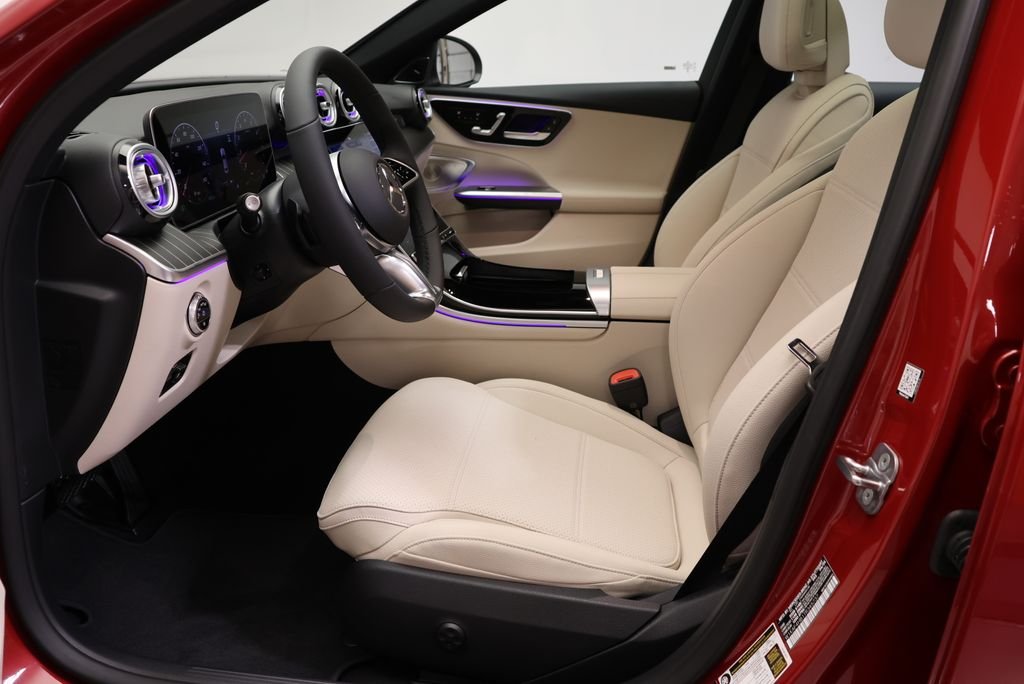 New 2026 MANUFAKTUR Patagonia Red Metallic Mercedes-Benz C 300 image 37
