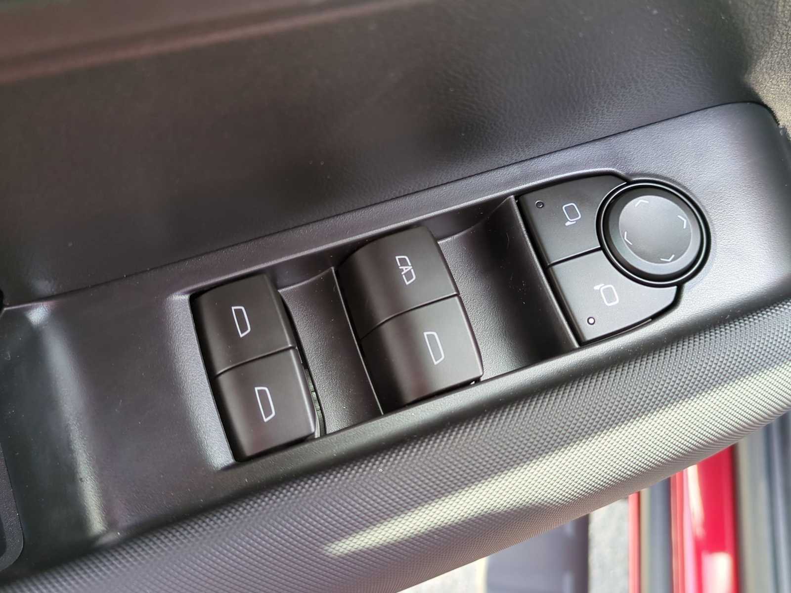 2026 Chevrolet Colorado Z71 - Photo 11