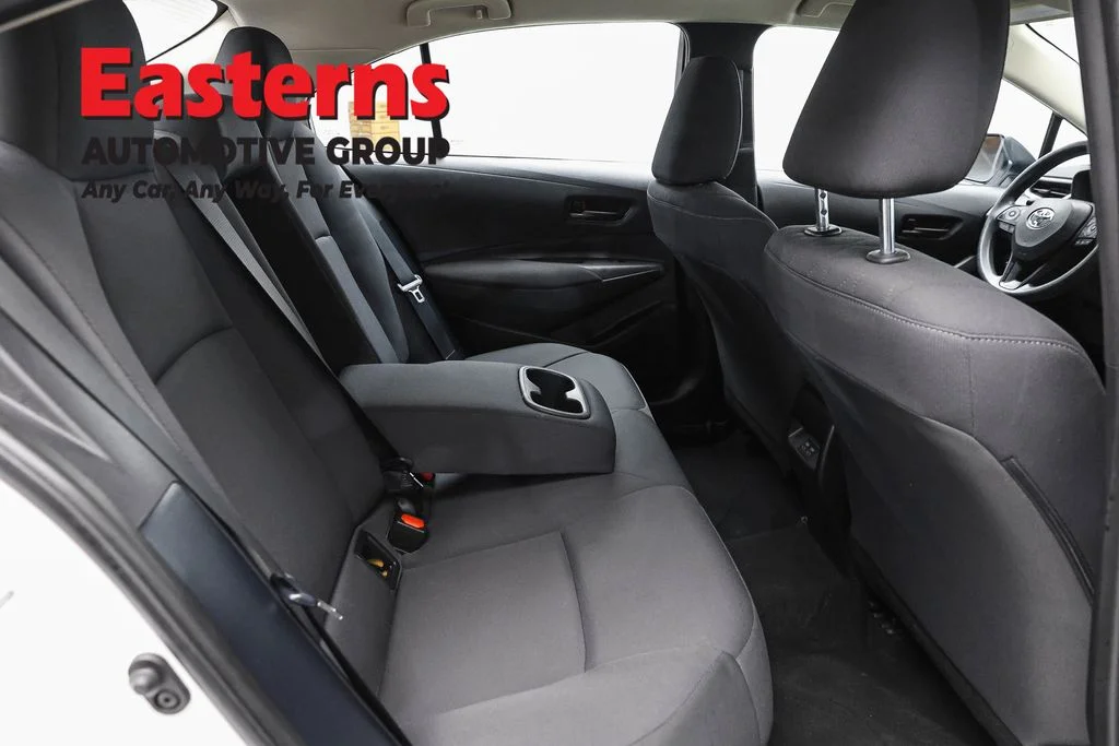 Used 2024 White Toyota LE image 22