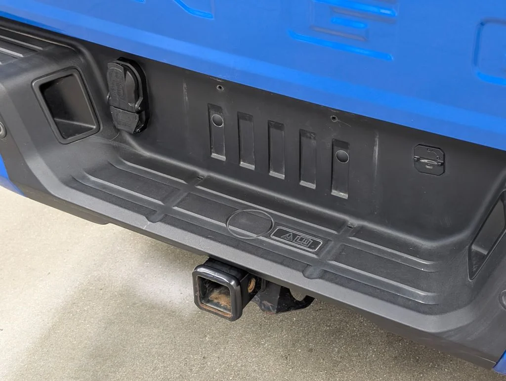 Certified Used 2023 Velocity Blue Metallic Ford XLT image 22