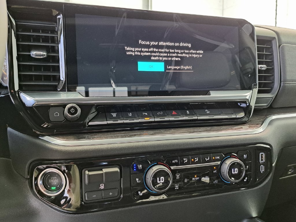 2026 Chevrolet Silverado 2500 HD LTZ Crew Cab Pickup Slide 9