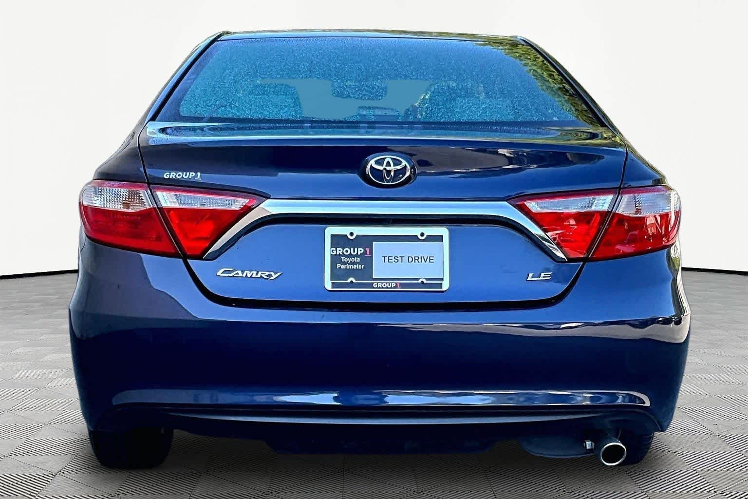 Used 2017 Parisian Night Pearl Toyota LE image 5