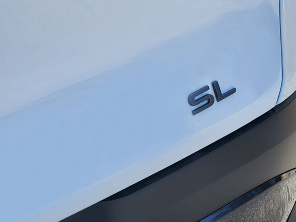 New 2026 Everest White Pearl TriCoat Nissan SL image 13