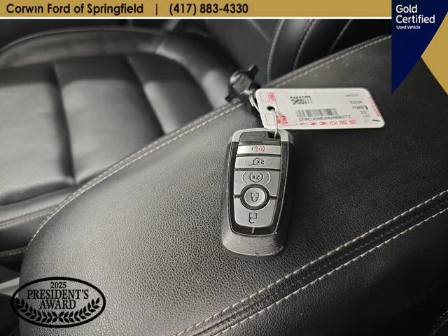 Certified Used 2022 Oxford White Ford SEL image 27