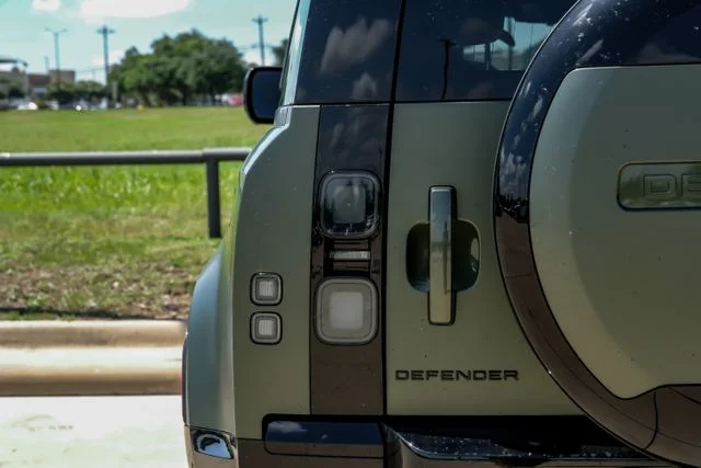 New 2026 Green Land Rover X image 59