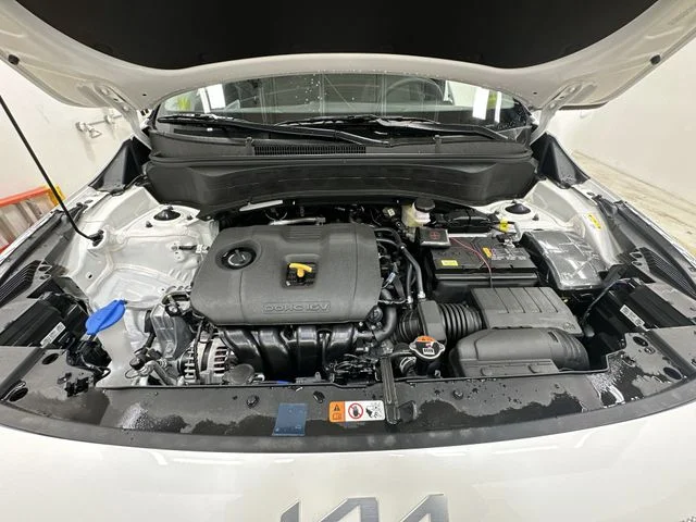 New 2026 Snow White Pearl Kia S image 18