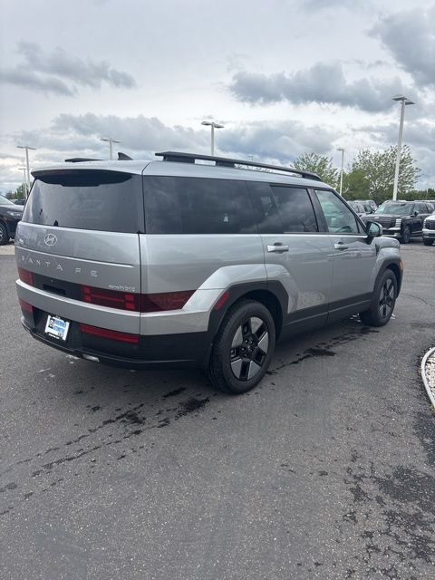 Used 2024 Silver Hyundai SEL image 3