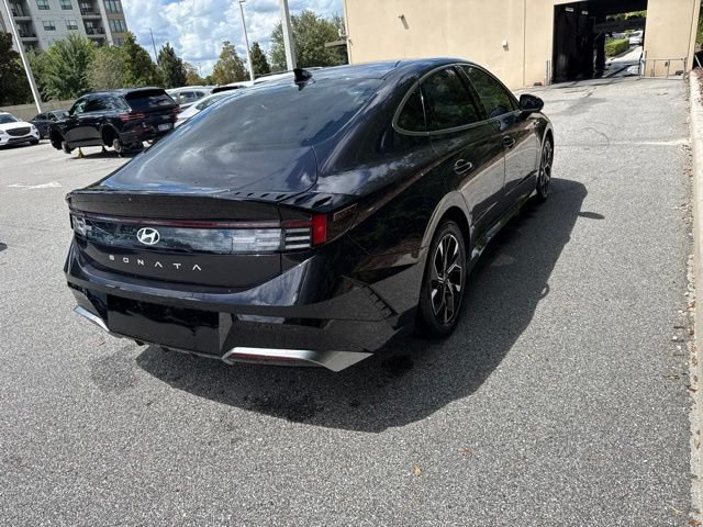 Certified Used 2024 Blue Hyundai SEL image 5