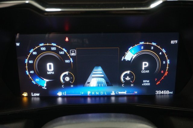 Used 2024 SILVER Chevrolet 2WD LT image 26