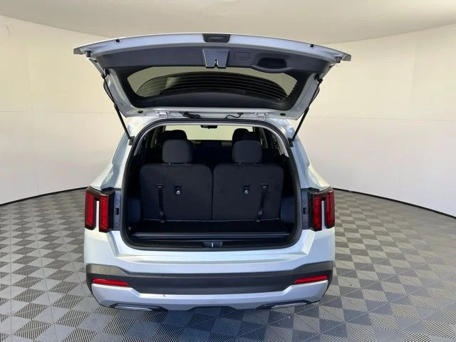 New 2026 White Kia LX image 33