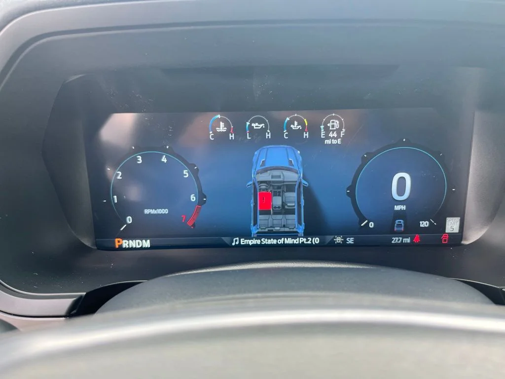 New 2026 Gray Ford Lariat image 16