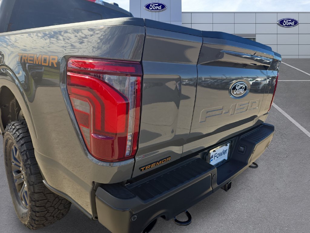 New 2026 Gray Ford Tremor image 35