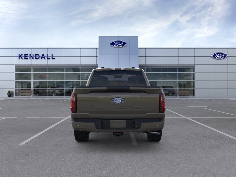New 2026 Gray Ford XLT image 5