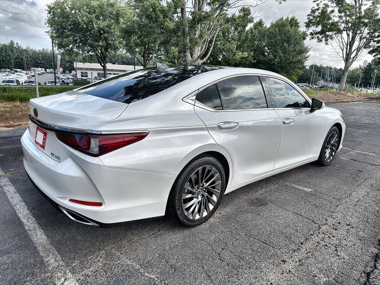 Used 2024 White Lexus Luxury image 8
