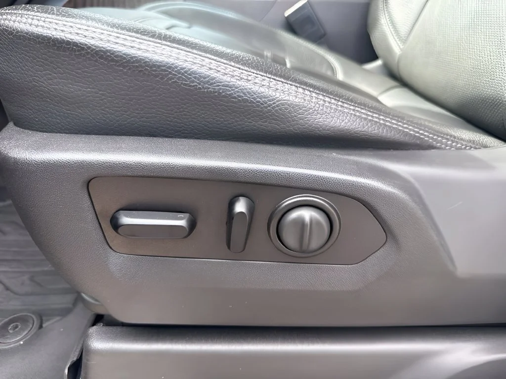 Used 2021 Satin Steel Metallic GMC Denali image 11