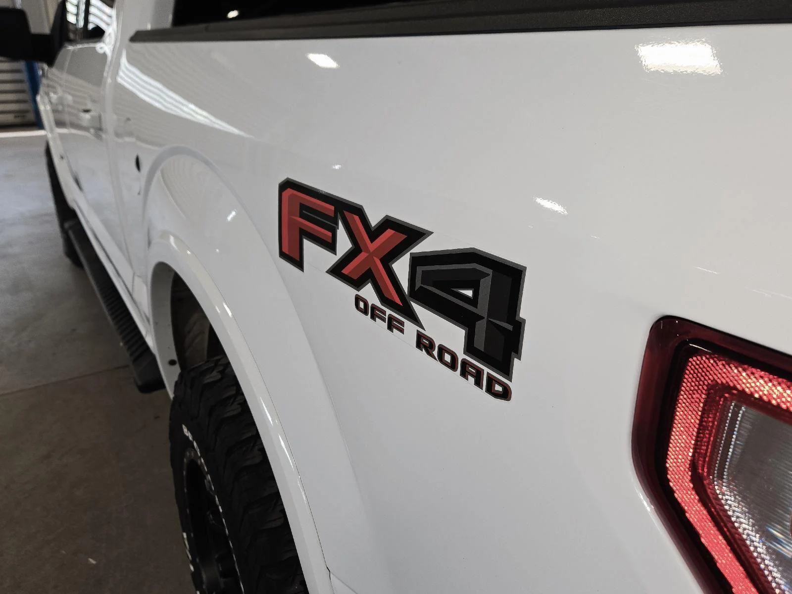 Used 2017 Oxford White Ford XLT image 50