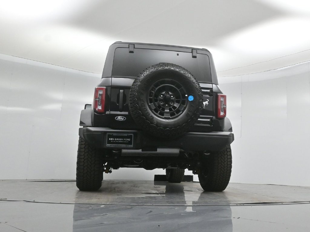 New 2026 Shadow Black Ford Badlands image 46