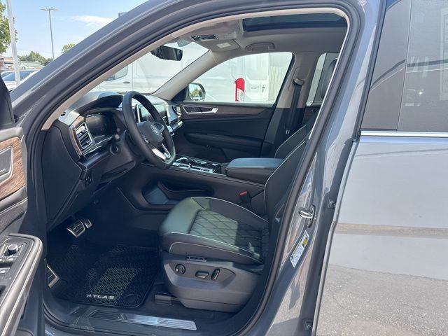 New 2026 Pure Gray Volkswagen 2.0T SEL Premium R-Line image 14