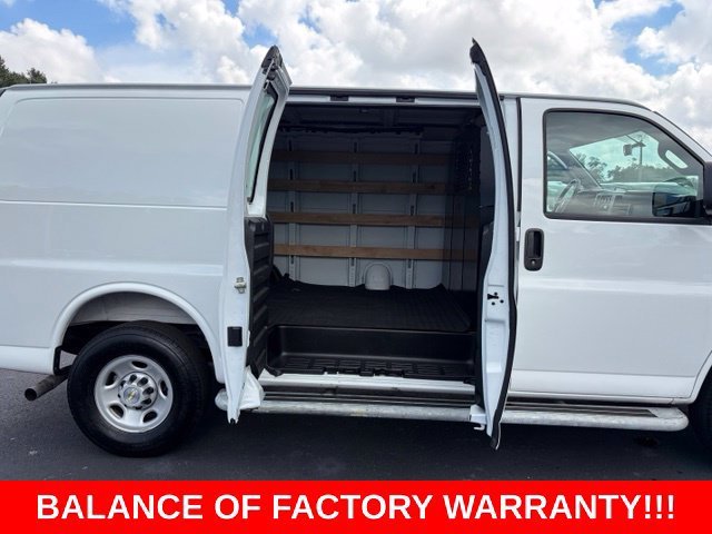 2025 Chevrolet Express Cargo Work Van - Photo 13