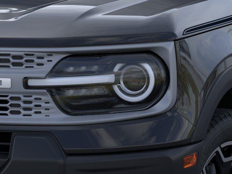 Used 2026 Shadow Black Ford Outer Banks image 18