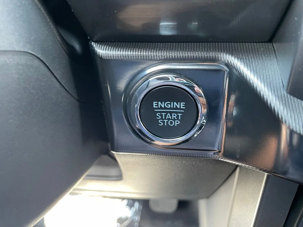 New 2026 Carbonized Gray Metallic Ford Lariat® image 20