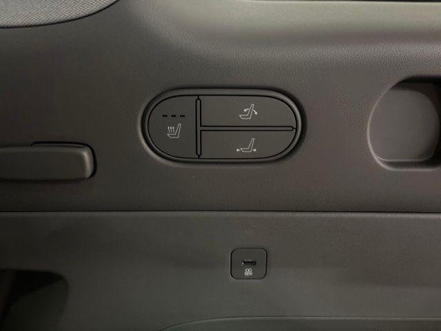 New 2026  Hyundai Limited image 41