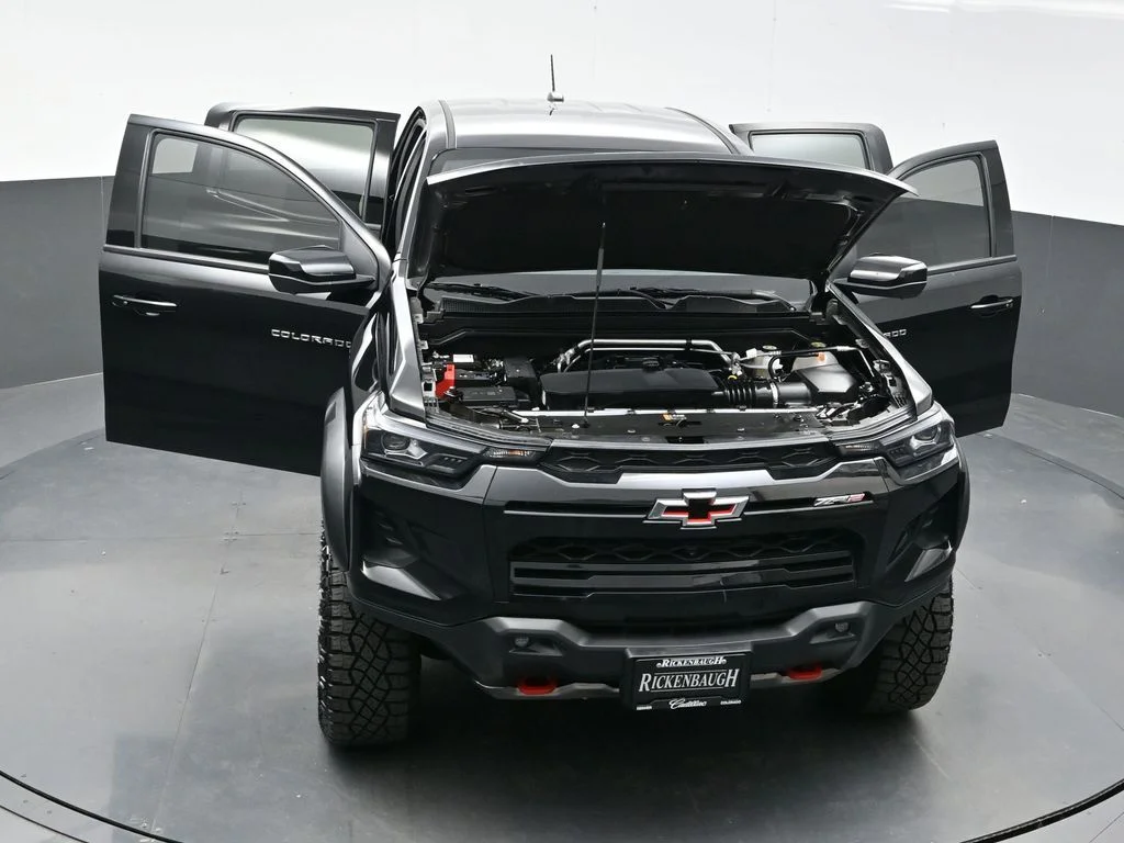 Used 2026 Black Chevrolet ZR2 image 33
