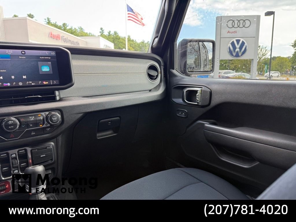 Used 2025 Gray Jeep Willys image 41
