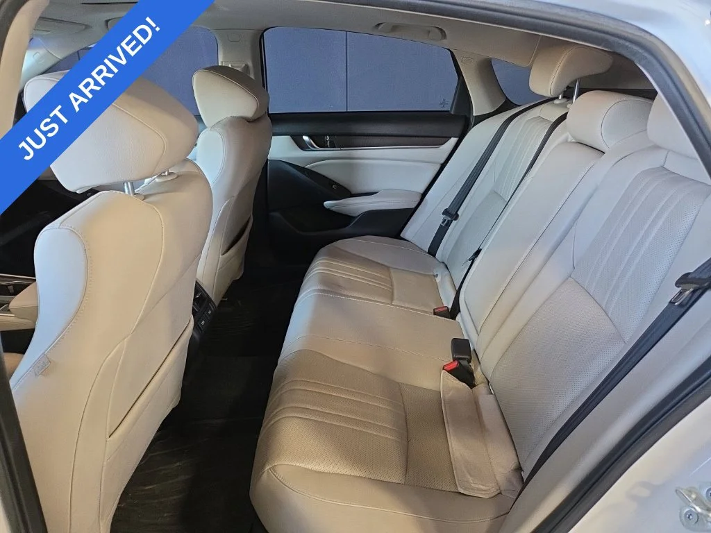 2021 Honda Accord EX-L - Photo 6