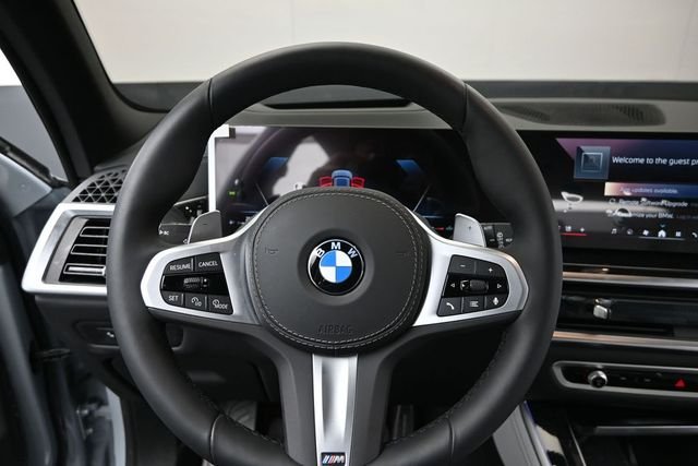 Used 2026 Gray BMW xDrive40i image 13