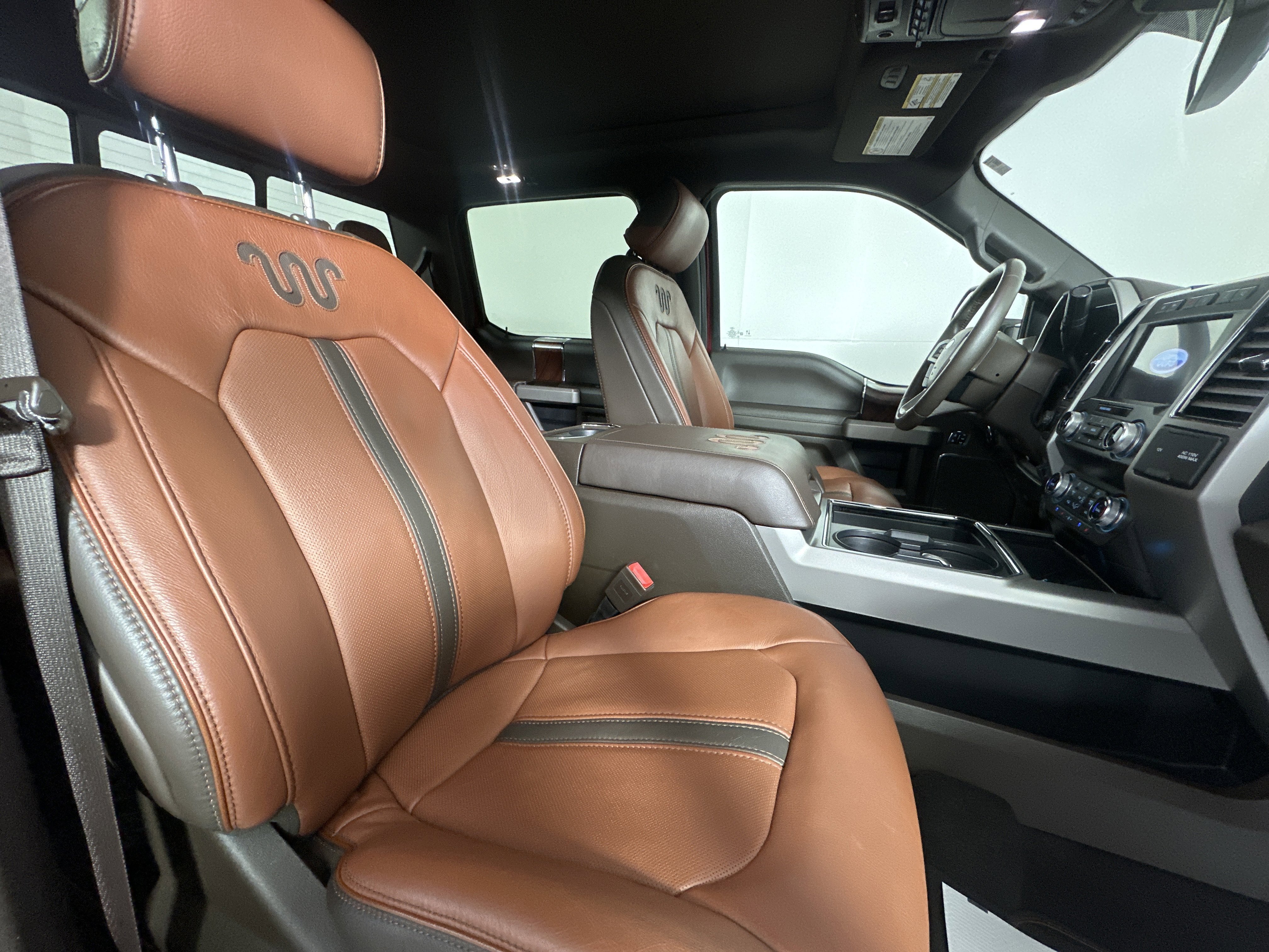 Used 2020 Red Ford  image 27