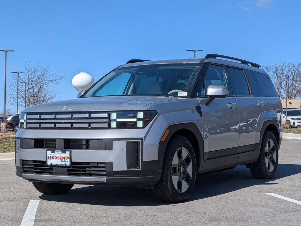 New 2026 Silver Hyundai SEL image 3