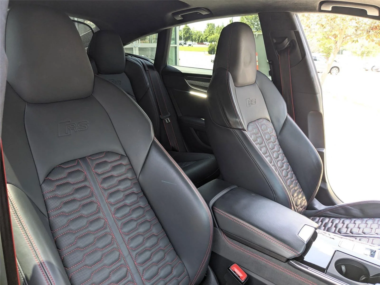 Used 2022 Sebring Black Crystal Effect AUDI  image 35