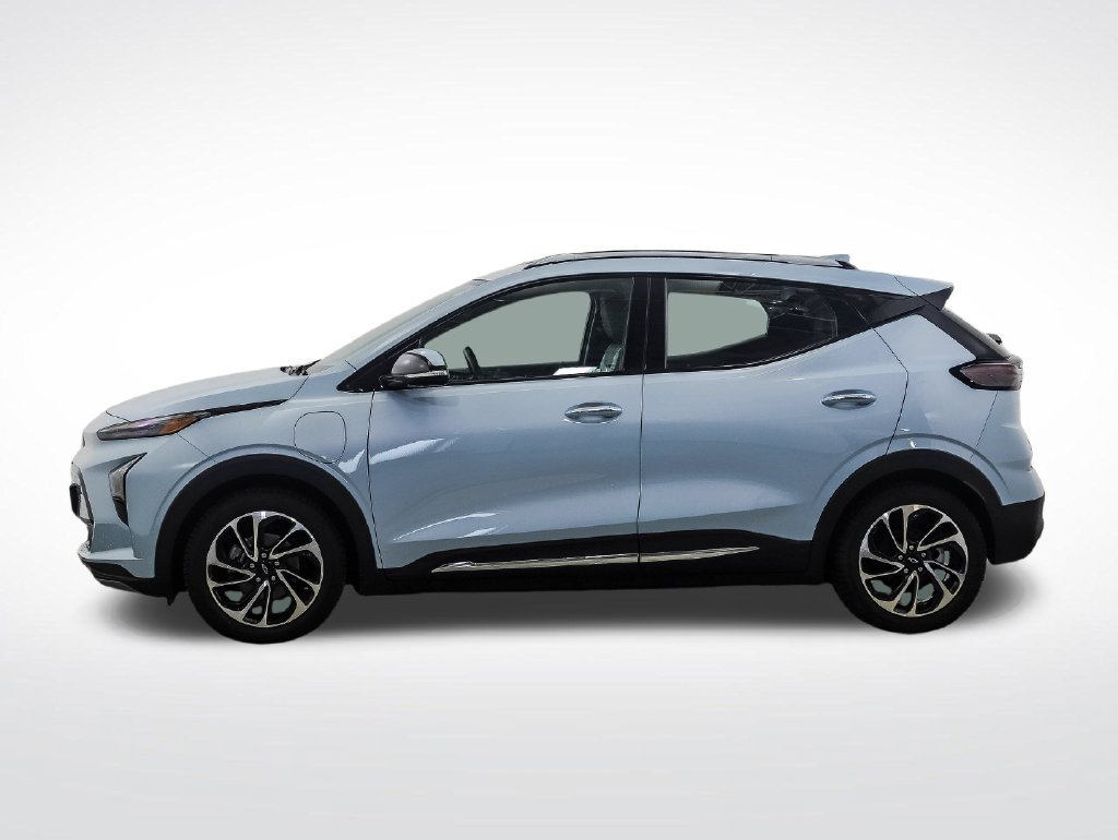 Used 2023 Chevrolet Bolt EUV Premier with VIN 1G1FZ6S07P4130286 for sale in Minneapolis, MN