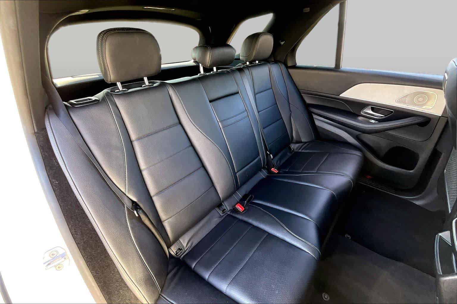 Used 2020 Polar White Mercedes-Benz GLE 350 image 18