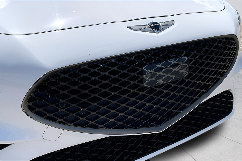 Used 2023 White Genesis 3.3T image 34