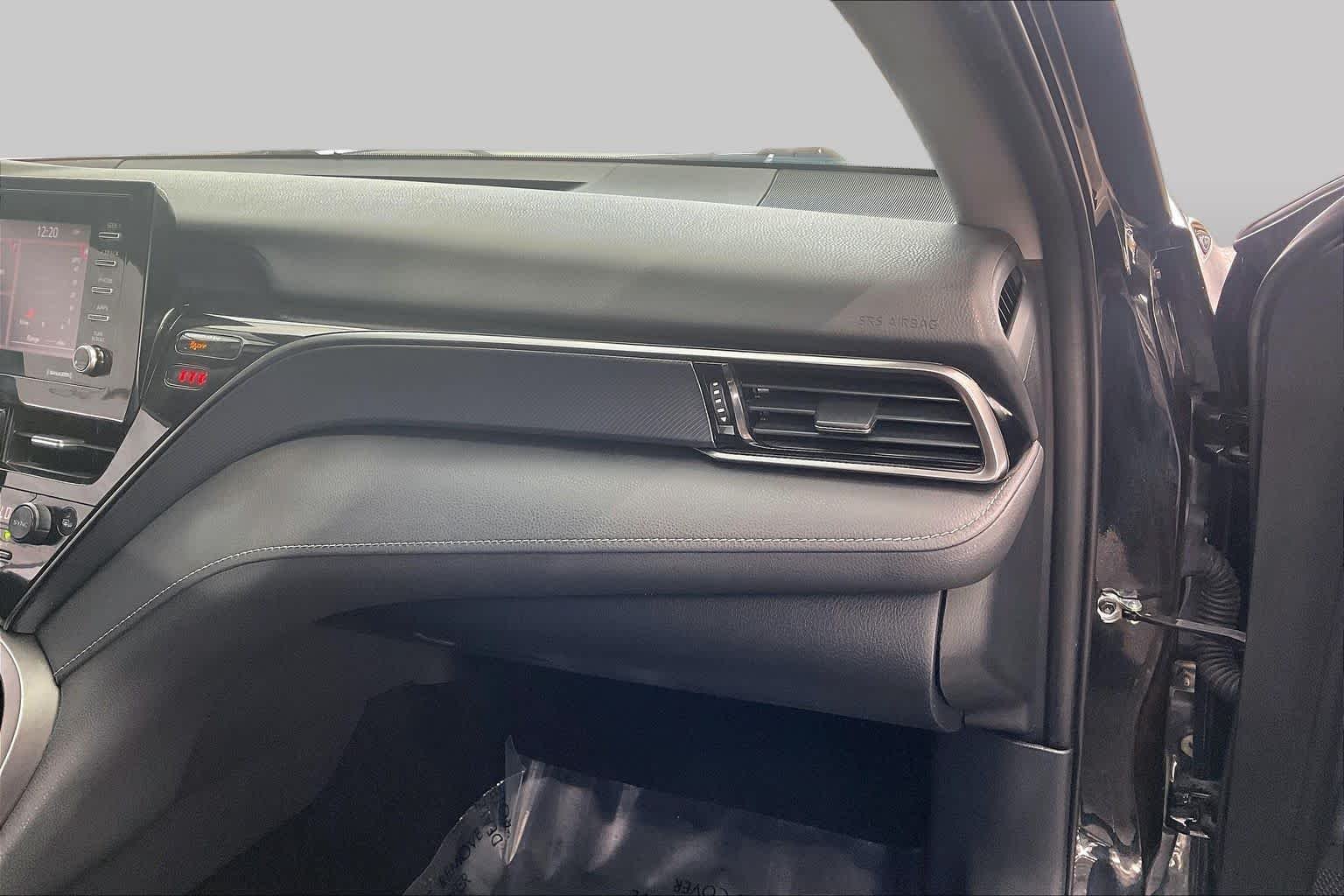 Used 2022 Midnight Black Metallic Toyota SE image 19