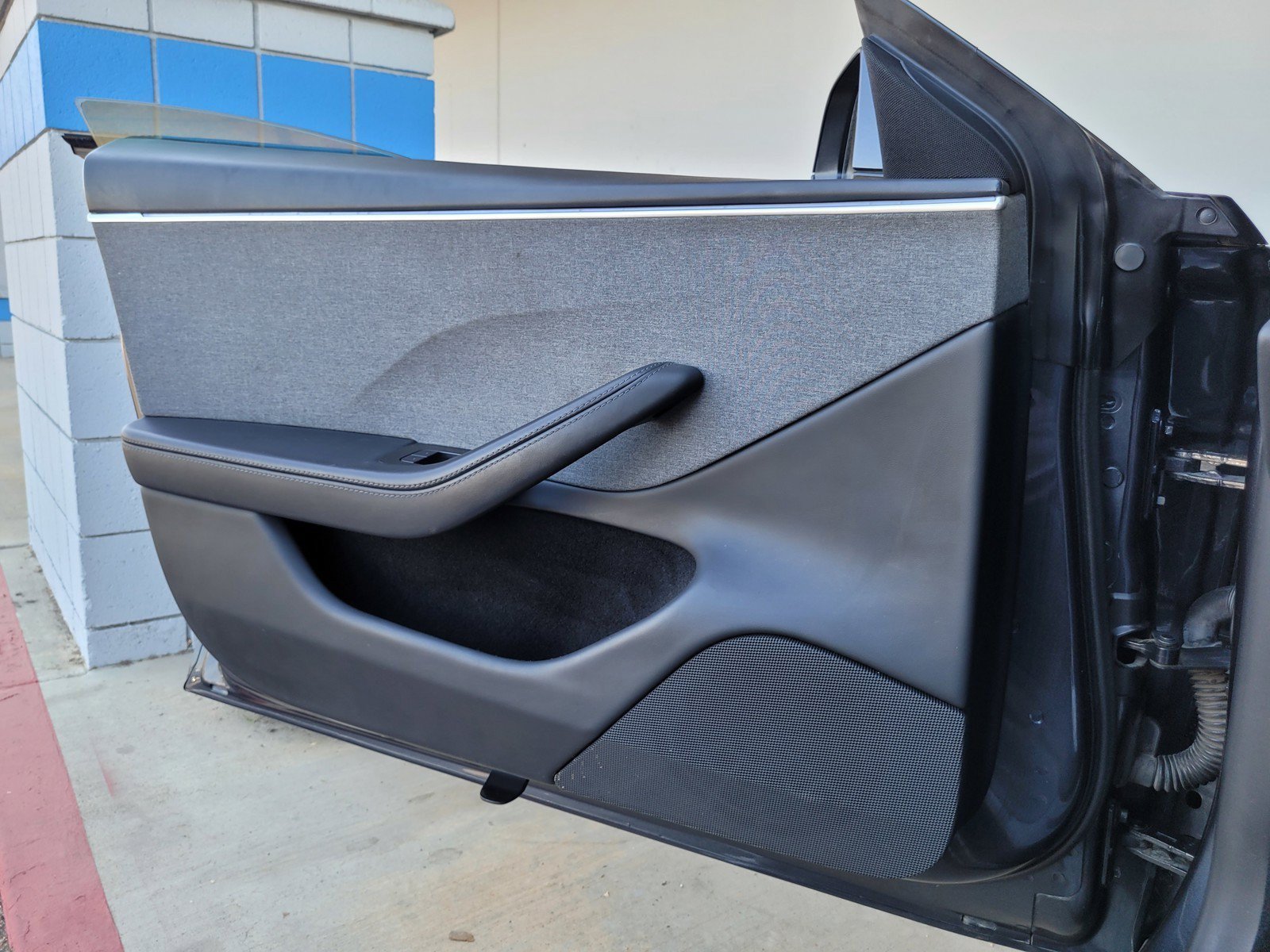 Used 2025 Charcoal Tesla Long Range image 24