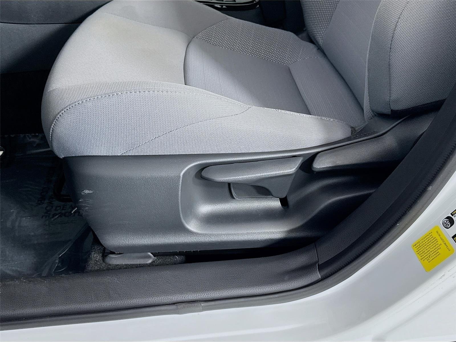 Used 2024 Ice Toyota SE image 19