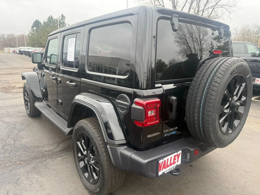 Used 2025 Black Jeep Sahara 4xe image 6