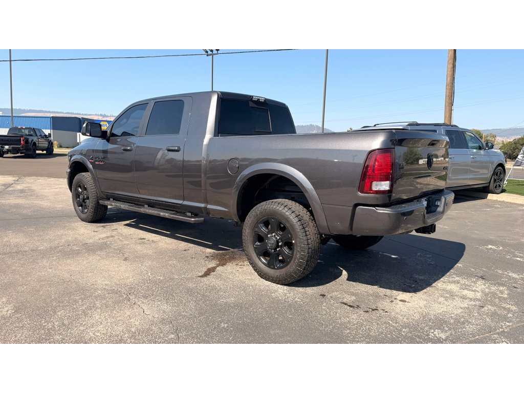 Used 2018 Black Ram Laramie image 6