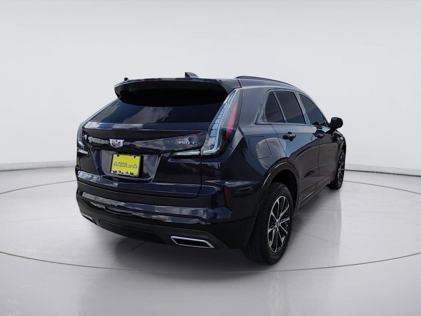 2024 Cadillac XT4 Sport - Photo 8