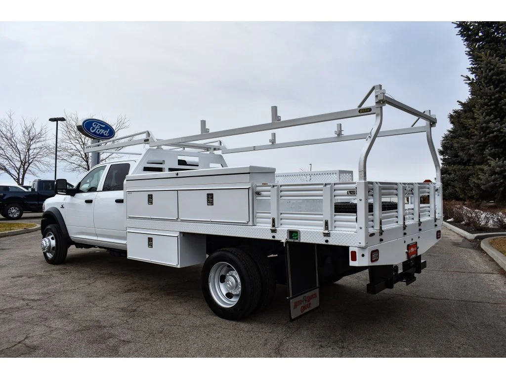 New 2024 Bright White Clear-Coat Exterior Paint RAM Tradesman image 4