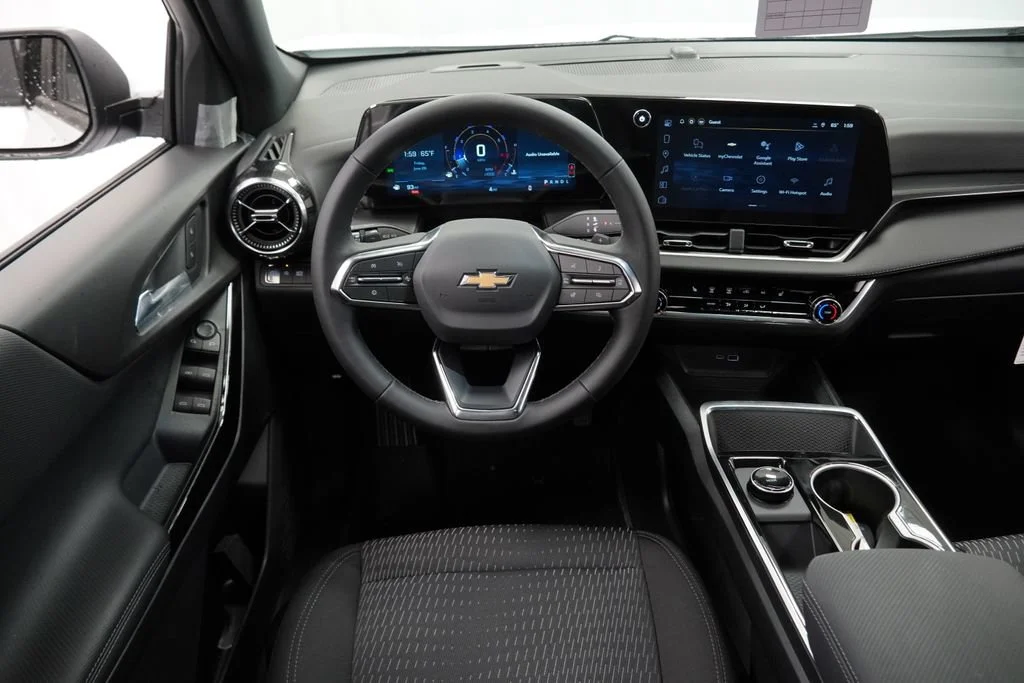 New 2026 Summit White Chevrolet LT image 12