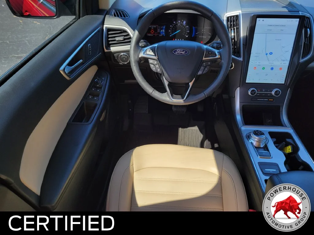 Used 2022 Red Ford SEL image 20