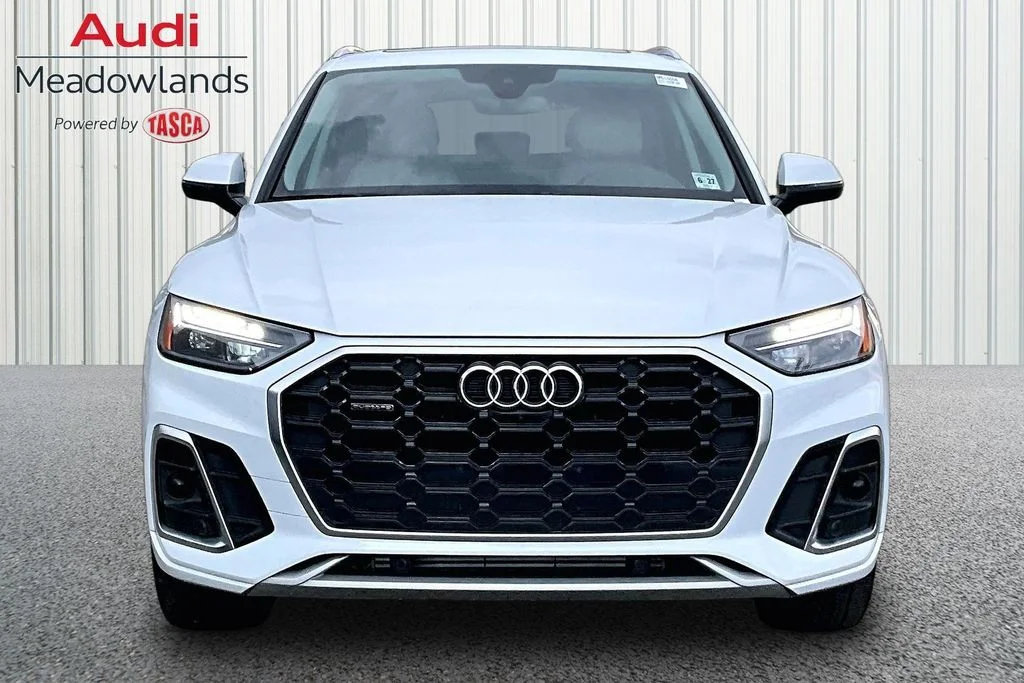 Used 2022 White Audi 45 S line Premium image 2
