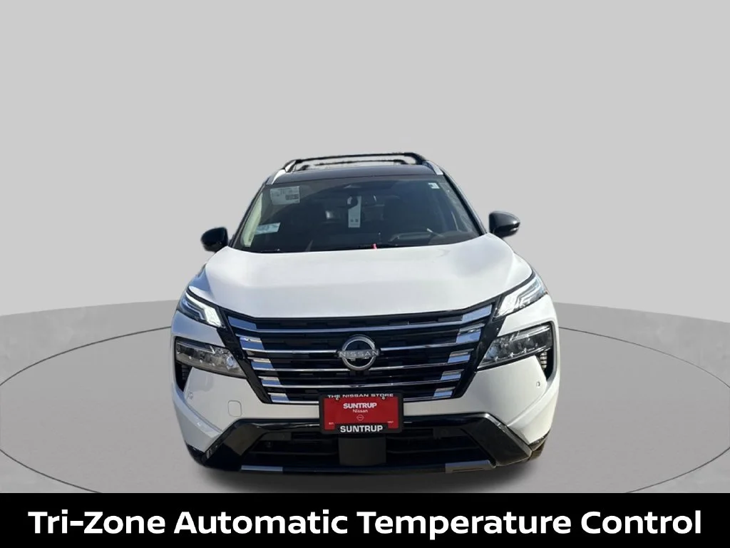2026 Nissan Rogue Platinum - Photo 10